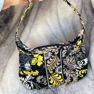 Vera Bradley shoulder bag.